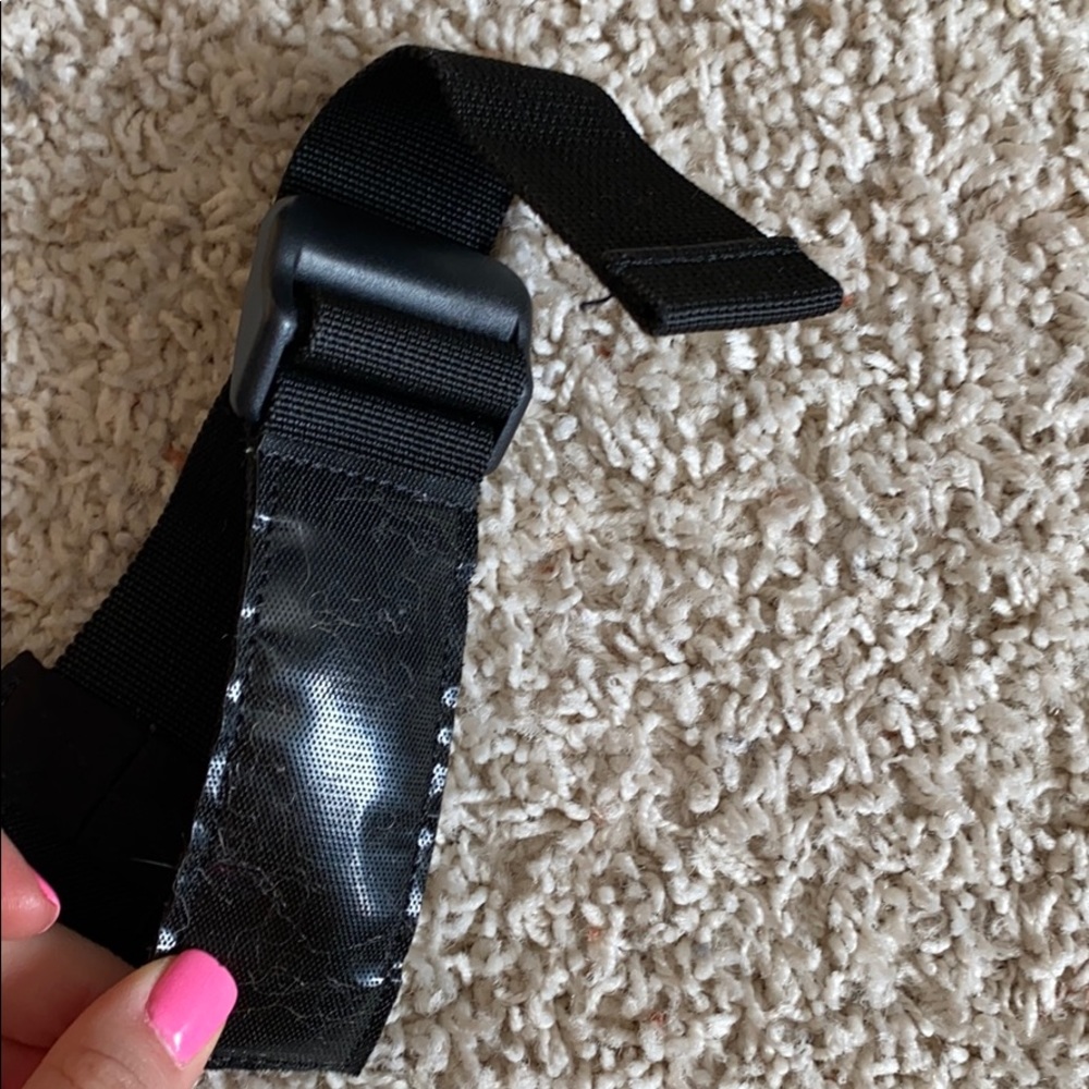 Adjustable FuelBelt - Picture 7 of 9